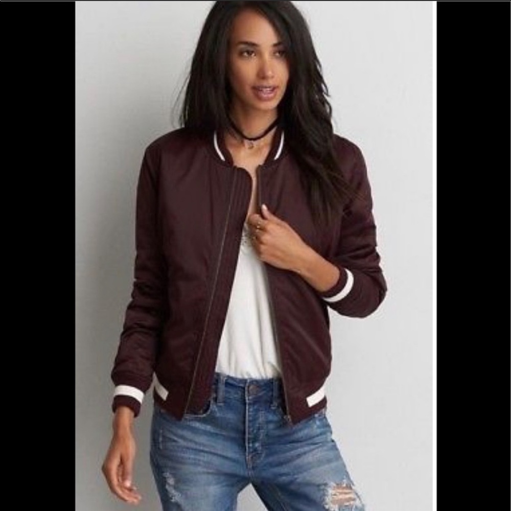 American Eagle 🦅 Maroon Bomber Jacket